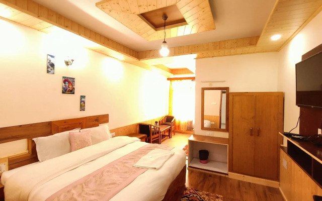 CS Shhandella Hotel