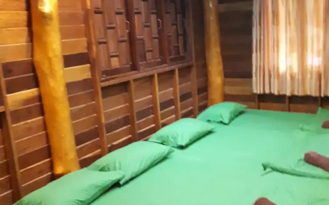 Longgaeng Wang Chompoo