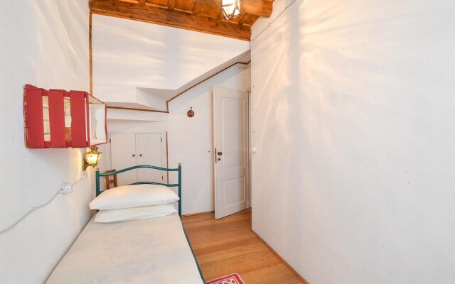 Beautiful Home in Muggia With 3 Bedrooms