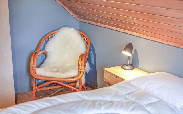 Nice Home in Farsund With 5 Bedrooms and Wifi