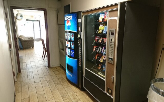 Burton Inn & Suites