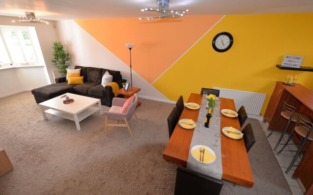 Delightful Holiday Home in Warwick near Castle