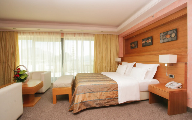 Monte Casa Spa & Wellness