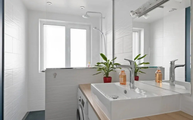 Family Apartment in the Heart of Paris