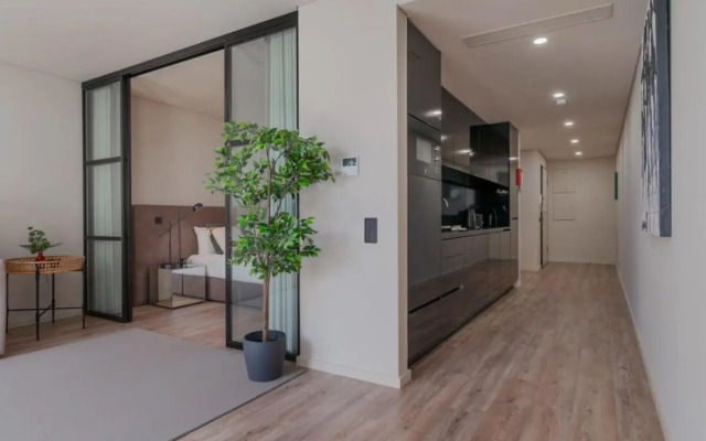Urban Luxury Apartment, Downtown Porto near Metro