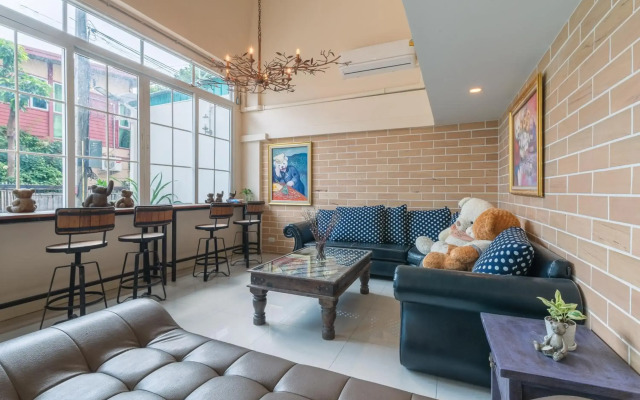 Little Bear's Home