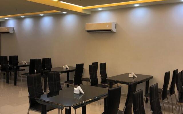N Platinum Hotel