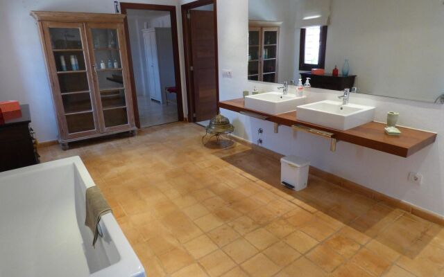 Villa With 5 Bedrooms in Formentera, With Private Pool, Furnished Terr