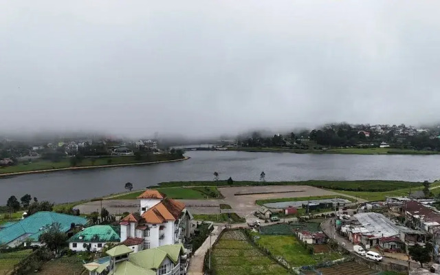 Palazzo Lake Gregory
