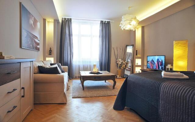 Sting Boutique Apartments