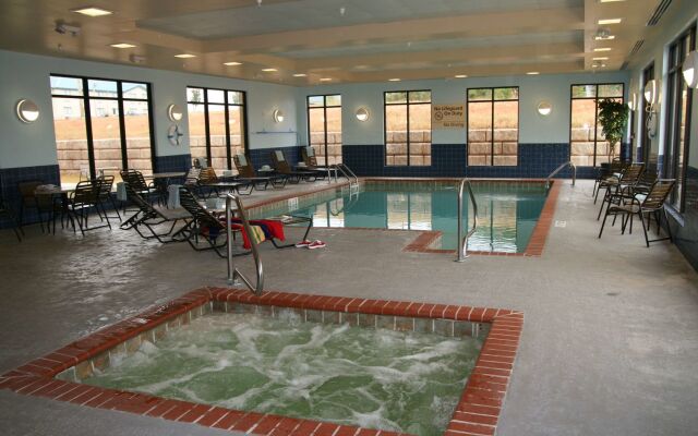 Hampton Inn & Suites McComb