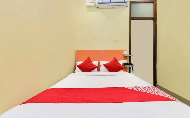 Hotel Suraj Villa By OYO Rooms