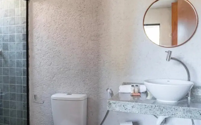 Linda Casa com Churrasqueira 5 min da Praia