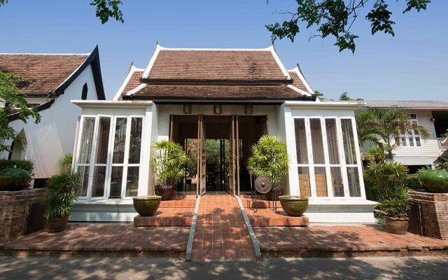 Tharaburi Resort Sukhothai