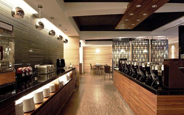 Royal Group Hotel Chang Chien Branch