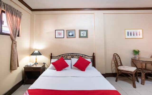 Marquis Hotel & Restaurant