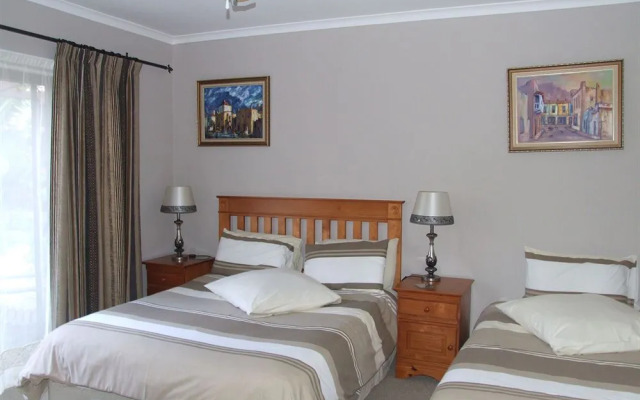 Gordons Bay Villa