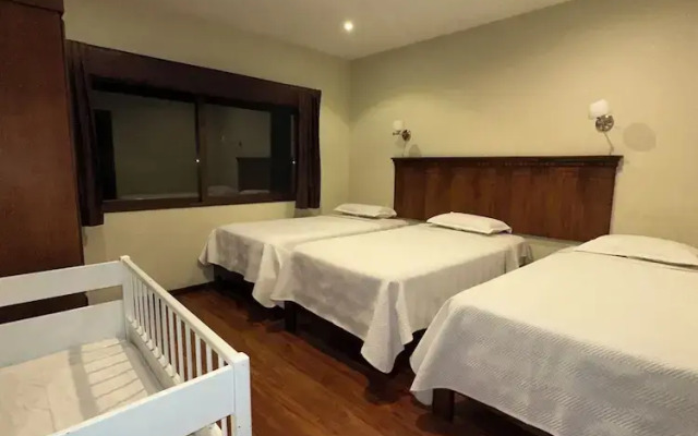 Hotel & Suites El Quijote