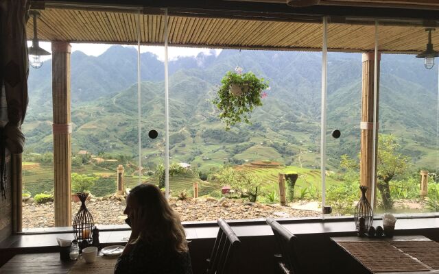 Sapa Clay House - Mountain Retreat