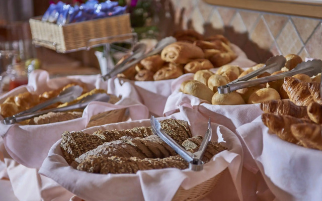 The Glacier Hotel (ex Eurotel Victoria)