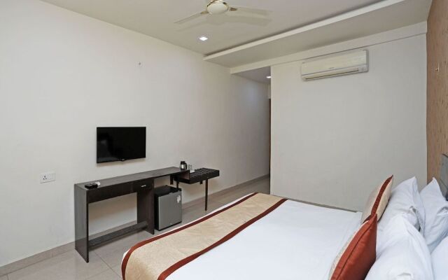 OYO 11973 Badri Palace