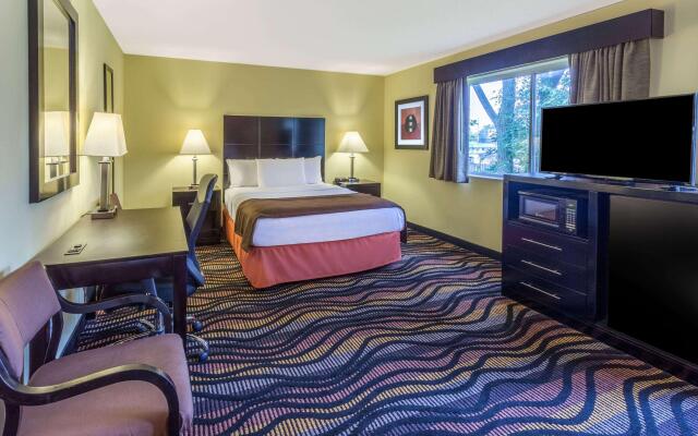 AmericInn by Wyndham Streator