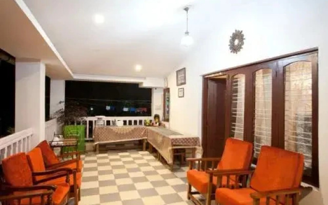 The Blue Mountains Estate Stay