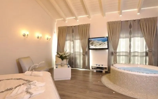 Chalet Mansion