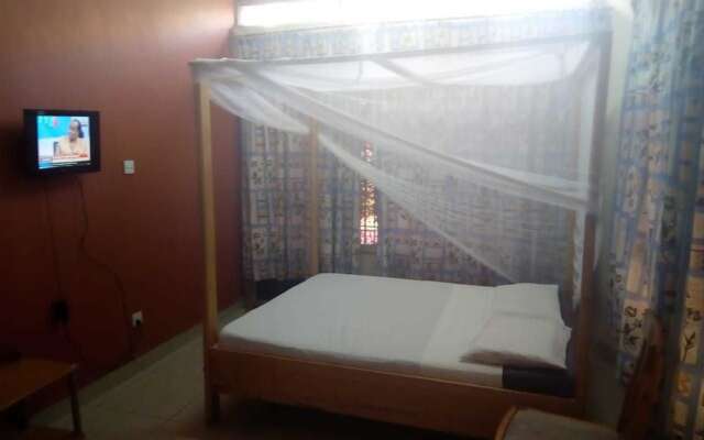 Global African Apartments & Hotel