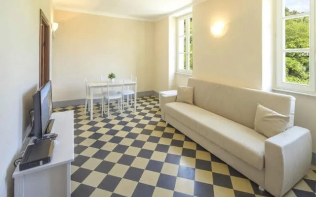Apartment in Lerici With Garden