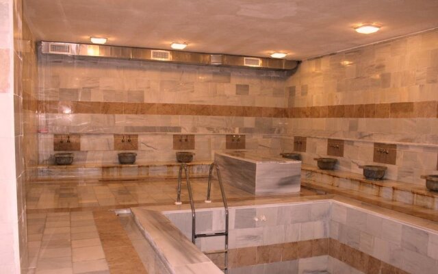 Altuncu Thermal Hotel