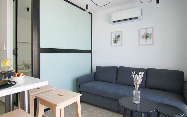 Phaedrus Living: Seaside Luxury Flat Athina 113