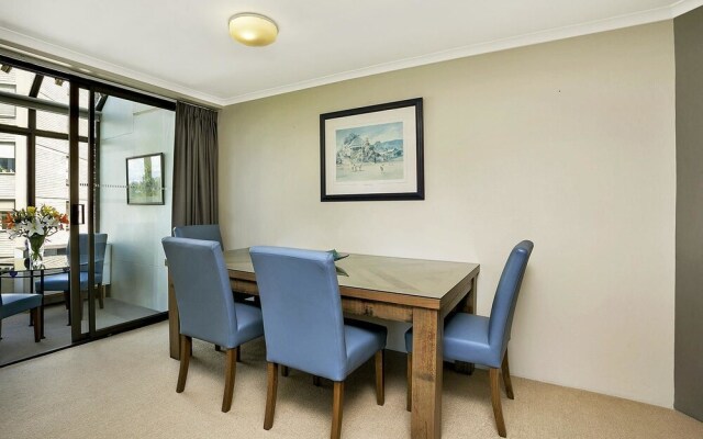 HAMP1 - Bright Apartment in Cremorne