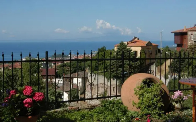 Ida Beyaz Konak Boutique Hotel