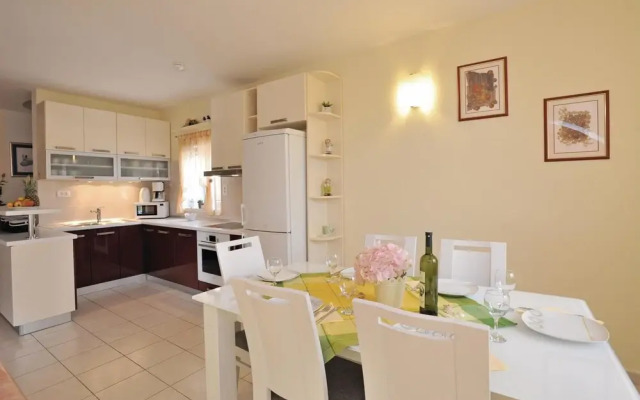 Amazing Home in Razanj With Sauna, Wifi and 6 Bedrooms