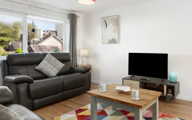 Ty Hapus - Close to Beach and Town