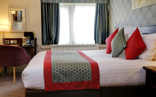 Best Western Plus Pinewood Manchester Airport-Wilmslow Hotel
