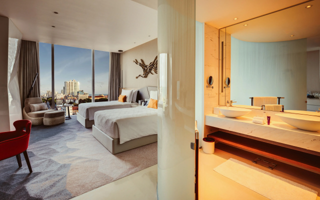 Cinnamon Life at City of Dreams