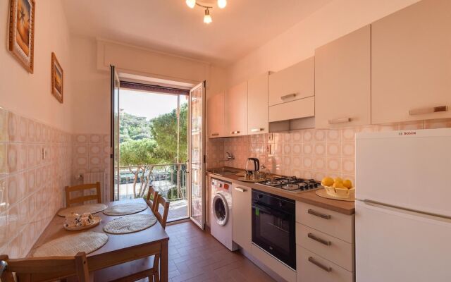 Nice Apartment in Recco With Wifi and 1 Bedrooms