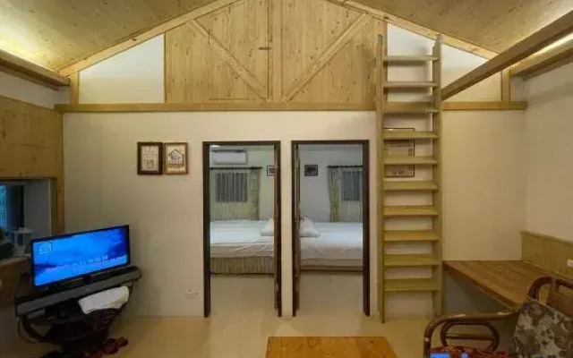 Tree House 137
