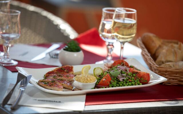 The Originals City, Relax'Otel, Le Barcarès