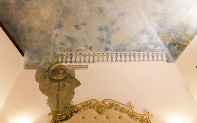 Palazzo Tasca Guest House & Luxury Suite