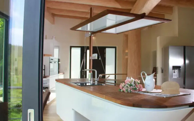 Kanadisches Blockhaus am Plauer See