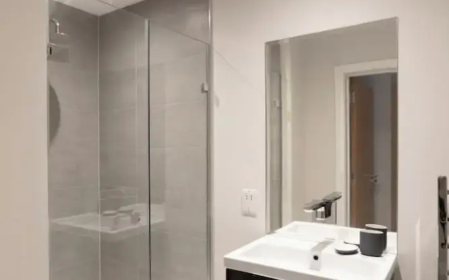 Stunning Central Windsor Town House