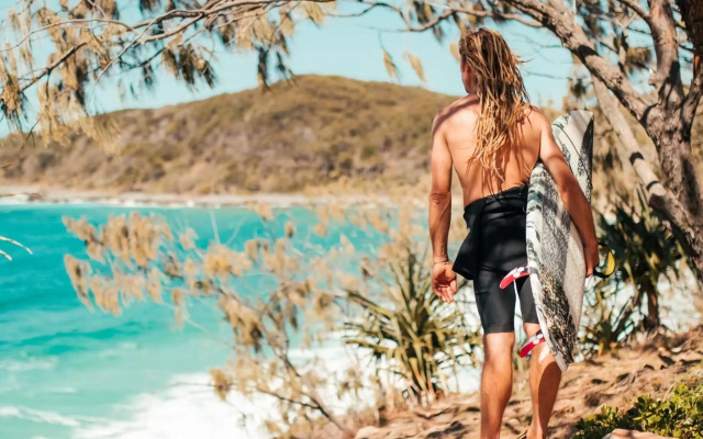 Kalimna 2 Picture Point Crescent 35