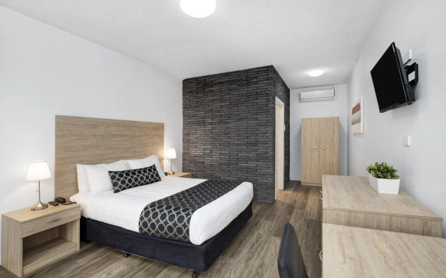 Adelaide Road Motor Lodge