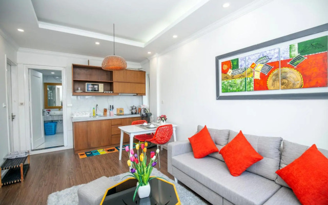 Sumitomo Tower-1 Bed Apartment & Hotel