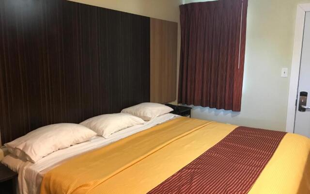 Budget Inn