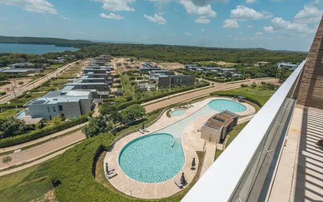 Oceanview 3BR Condo w spa gym