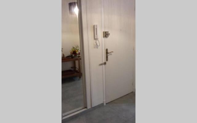 Port Vauban appartement F3 refait à neuf